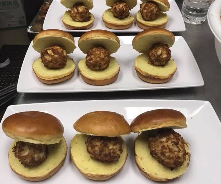 Lavish | $7 Platters in West Philly & More